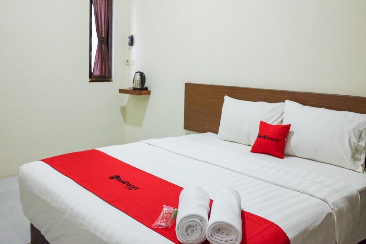 Reddoorz Syariah Near Exit Tol Pemalang Comal 2 Hotel Ngoại thất bức ảnh