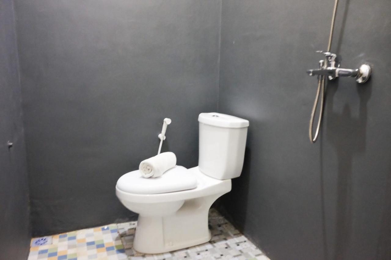 Reddoorz Syariah Near Exit Tol Pemalang Comal 2 Hotel Ngoại thất bức ảnh