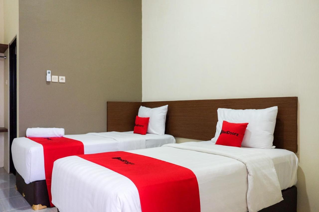 Reddoorz Syariah Near Exit Tol Pemalang Comal 2 Hotel Ngoại thất bức ảnh