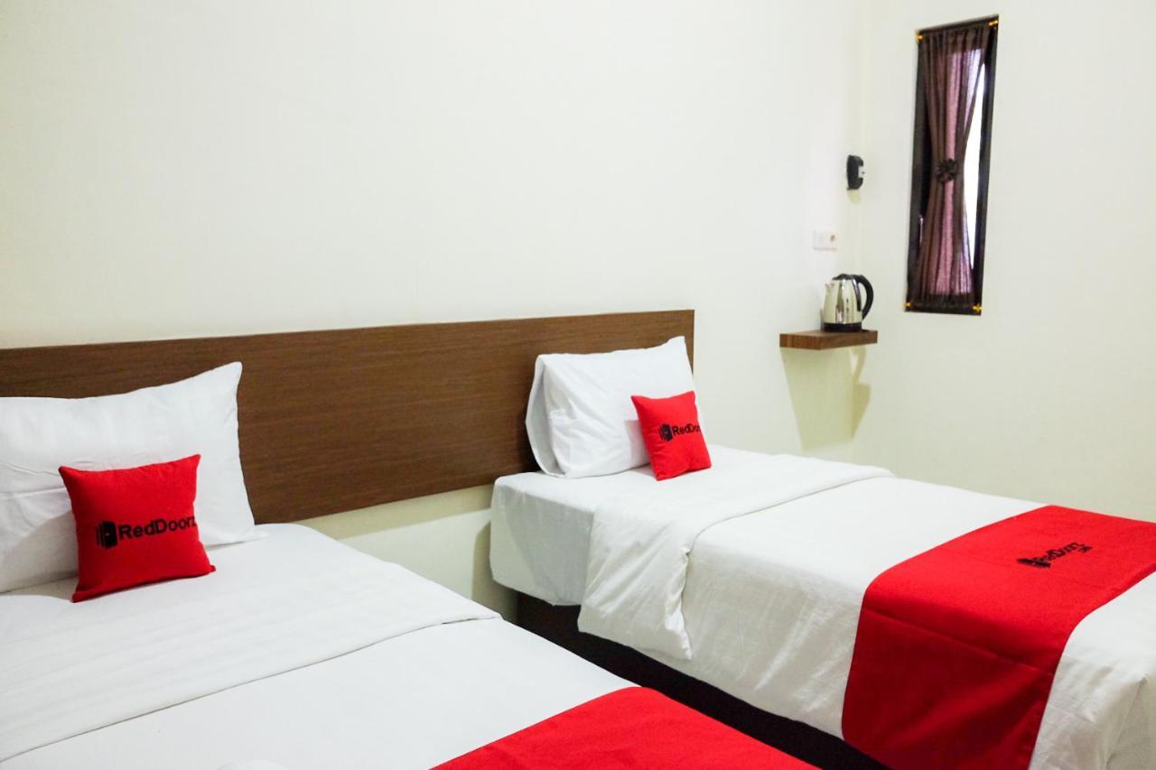 Reddoorz Syariah Near Exit Tol Pemalang Comal 2 Hotel Ngoại thất bức ảnh