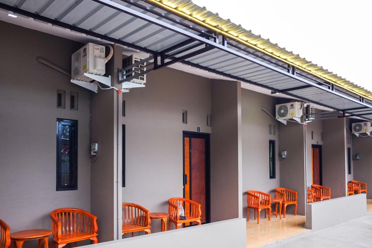 Reddoorz Syariah Near Exit Tol Pemalang Comal 2 Hotel Ngoại thất bức ảnh