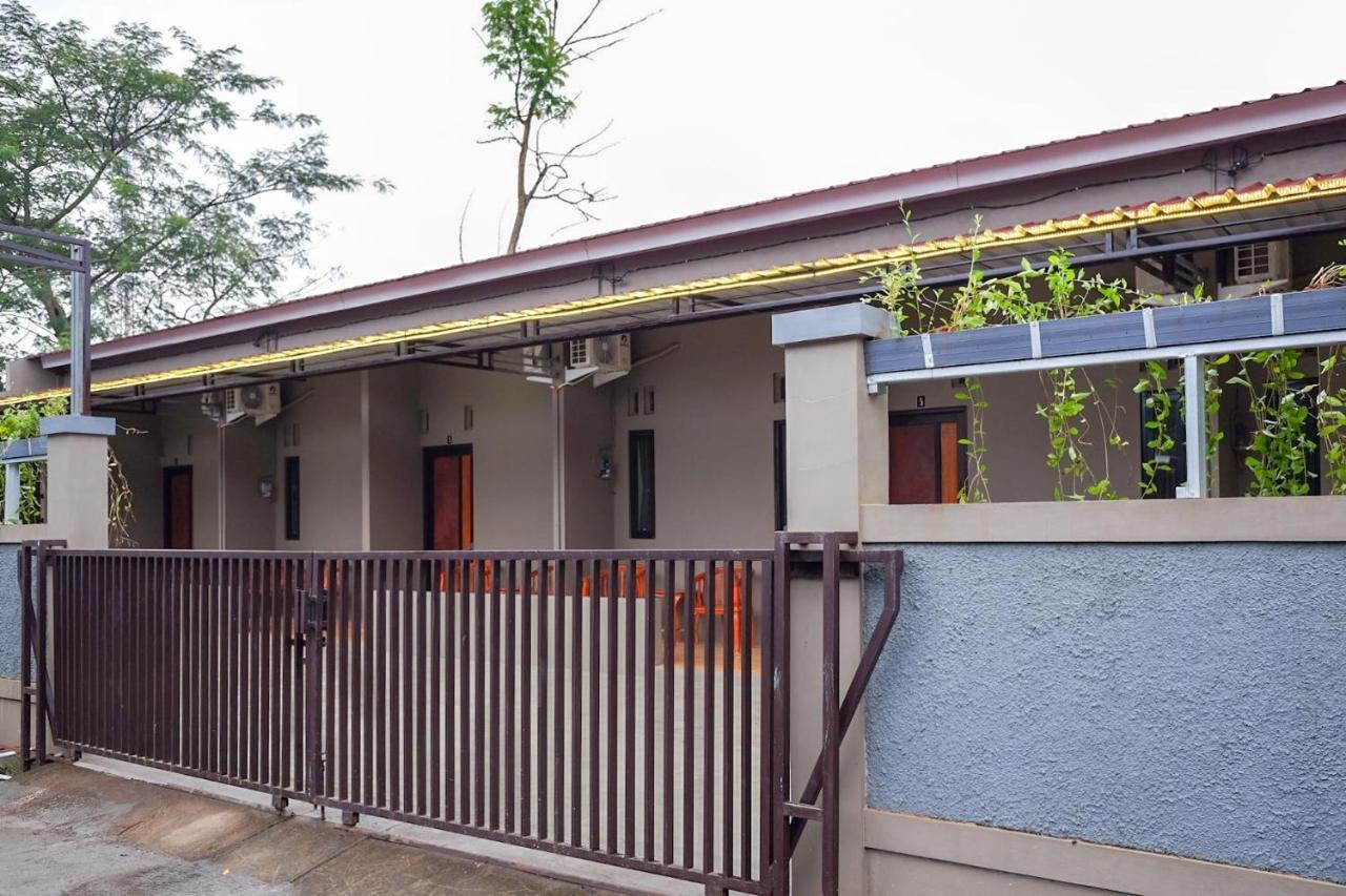 Reddoorz Syariah Near Exit Tol Pemalang Comal 2 Hotel Ngoại thất bức ảnh